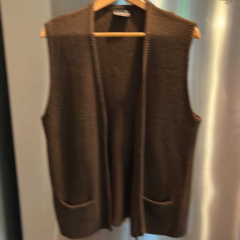 BROWN sweater vest grunge open front long knit front pockets grandpa grunge 90s